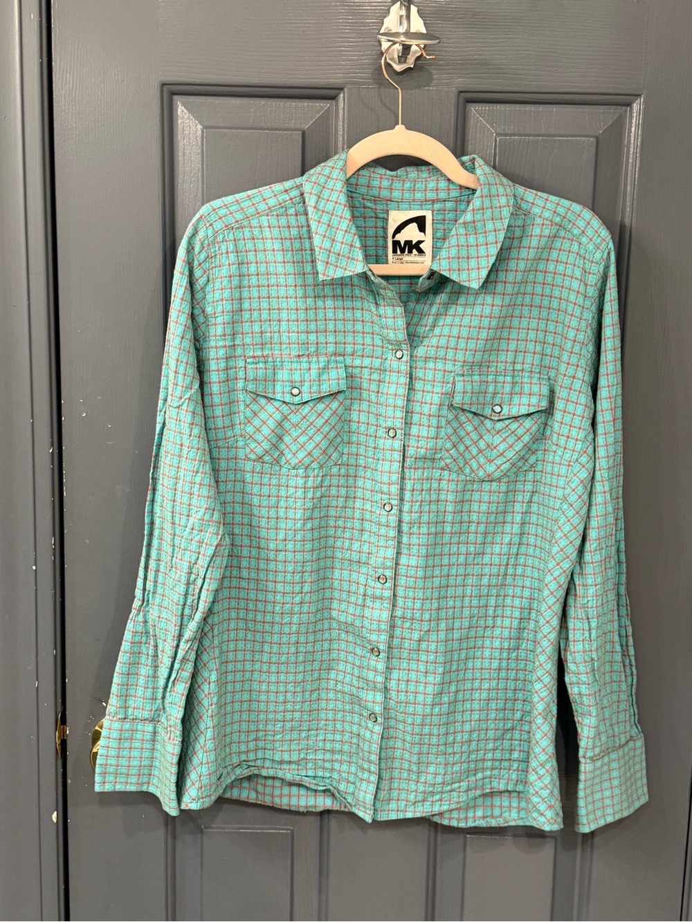 Mountain Khakis Women’s Mint Green Plaid Long-Sleeve Button-Up Shirt
